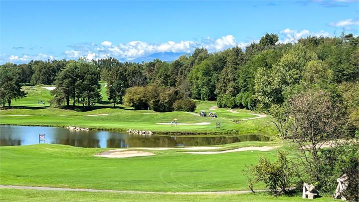 Bogogno - quadrilocale all'interno del Bogogno Golf Resort