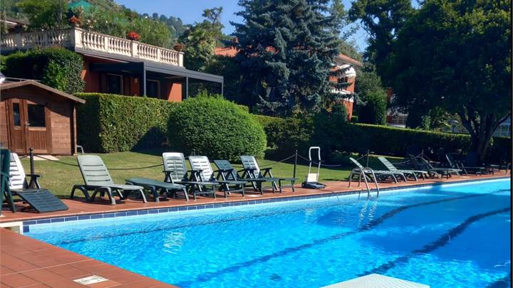 MEINA - isola del bosco - locazione turistica